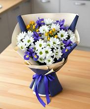 Букет цветов из:  Розы, Ирисы и Хризантемы #REPLACE_PRED# Кирове