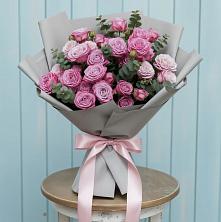 Букет цветов из:  Розы в Кирове